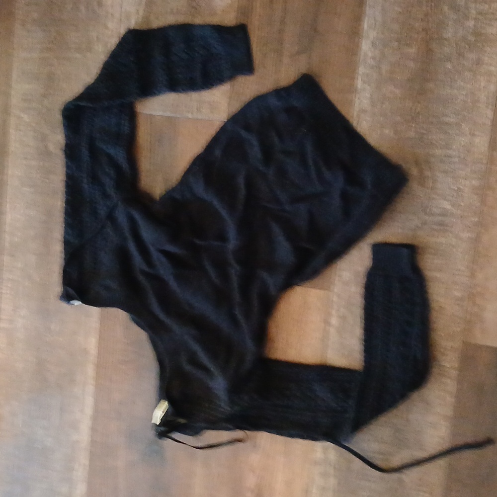 Roxy‎ sweater